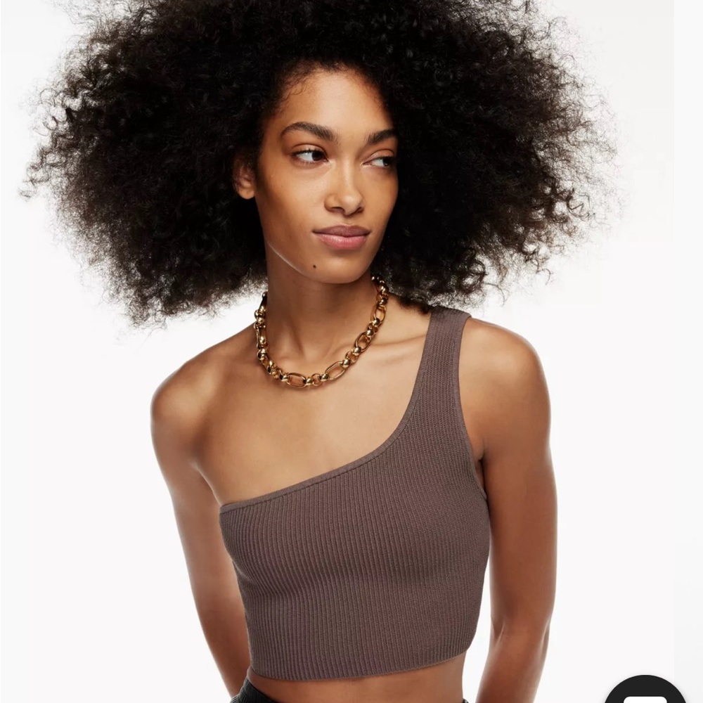 Aritzia Babaton Ribbed One-Shoulder Tank